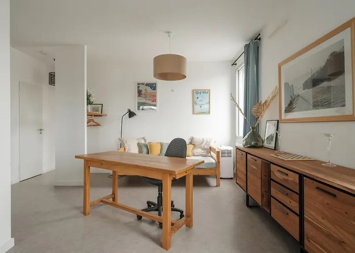 Bel 80m2 - 2 Parkings - Ile De *